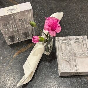 Clear lucite 8 piece Flower Napkin Holder Set